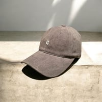 كاب قماش C تطريز 3D