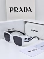 نظارة برادا أبيض واسود