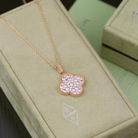 سلسال فان كيلف مرصع زركون