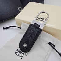 ميدالية مونت بلانك جلد اسود