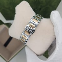 ساعة ديور النسائية