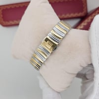 ساعة اسكادا النسائية