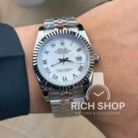 ساعة رولكس ديت جست وسط