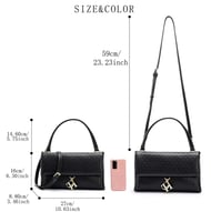 شنطة فاخرة من كارولينا هيريرا