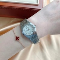 ساعة اوميقا النسائية