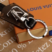 ميدالية لويس فيتون