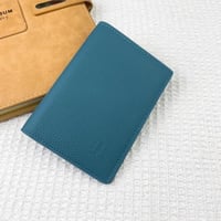 حامل جواز سفر هيرمز