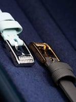 ساعة هاري وينستون جلد مع زركون داخلي وخارجي