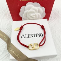 اسوارة فالنتينو خيط ذهبي