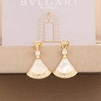 طقم بولغاري سلسال وحلق ذهبي