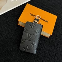 ميدالية مفتاح سيارة لويس فيتون