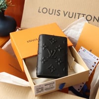محفظة لويس فيتون