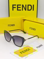 نظارة فندي اسود