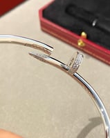 اسوارة كارتير مسمار النسائية