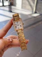 ساعة كارتير تانك نسائية مميزة