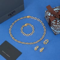 طقم apm سلسلة مايلي مارين ذهبي