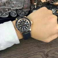 ساعة رولكس يخت ماستر ون روز قولد