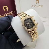 ساعة اقنر النسائية