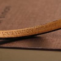 اسوارة لويس فيتون الرجالية