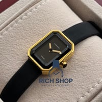 ساعة شانيل جلد الأكثر شهرة