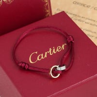 اسوارة كارتير لوف خيط