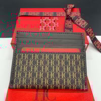 محفظة بطايق كارولينا هيريرا