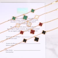 اسوارة فان كليف ذهبي 3 وردات