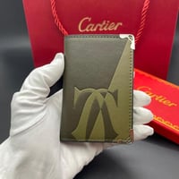 محفظة كارتير باللون الزيتي الجديد
