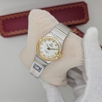 ساعة اوميقا نسائي