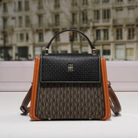 شنطة كروس كارولينا هيريرا سي اتش باللون الكوفي