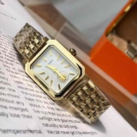 ساعة توري بورش النسائية