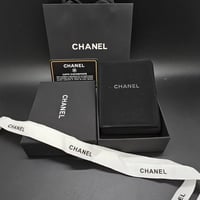 (+50) Chanel accessories medium