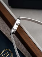 ساعة هاري وينستون ستيل مع زركون داخلي وخارجي