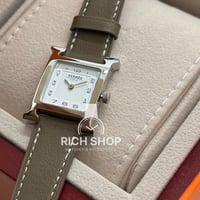 ساعة هيرمز النسائية حجم وسط