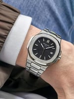 ساعة باتك فيليب نوتيلوس بطارية