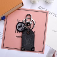 ميدالية لويس فيتون