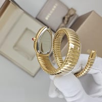 ساعة بولغاري ثعبان ذهبي