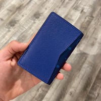 محفظة لويس فيتون