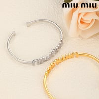 طقم ميو ميو الأكثر شهرة