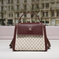 شنطة كروس كارولينا هيريرا سي اتش باللون العنابي