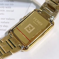 ساعة فندي Fendi