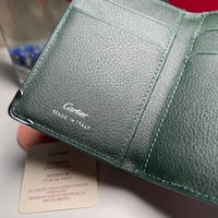 محفظة كارتير بطايق أخضر