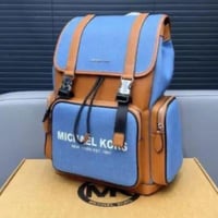 شنطة ظهر مايكل كورس