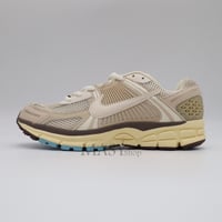 Nike Zoom - Vomero " Oatmeal"