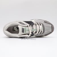 Nike Zoom - Vomero "Grey"