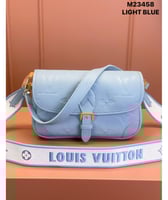 شنطة نسائية لويس فيتون LV