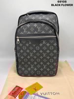 شنطة لويس فيتون Louis Vuitton Bag