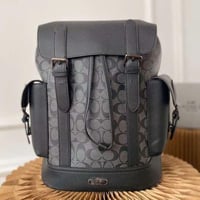 شنطة ظهر كوتش Coach