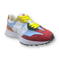 New Balance 327