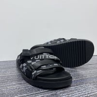Louis vuitton slippers